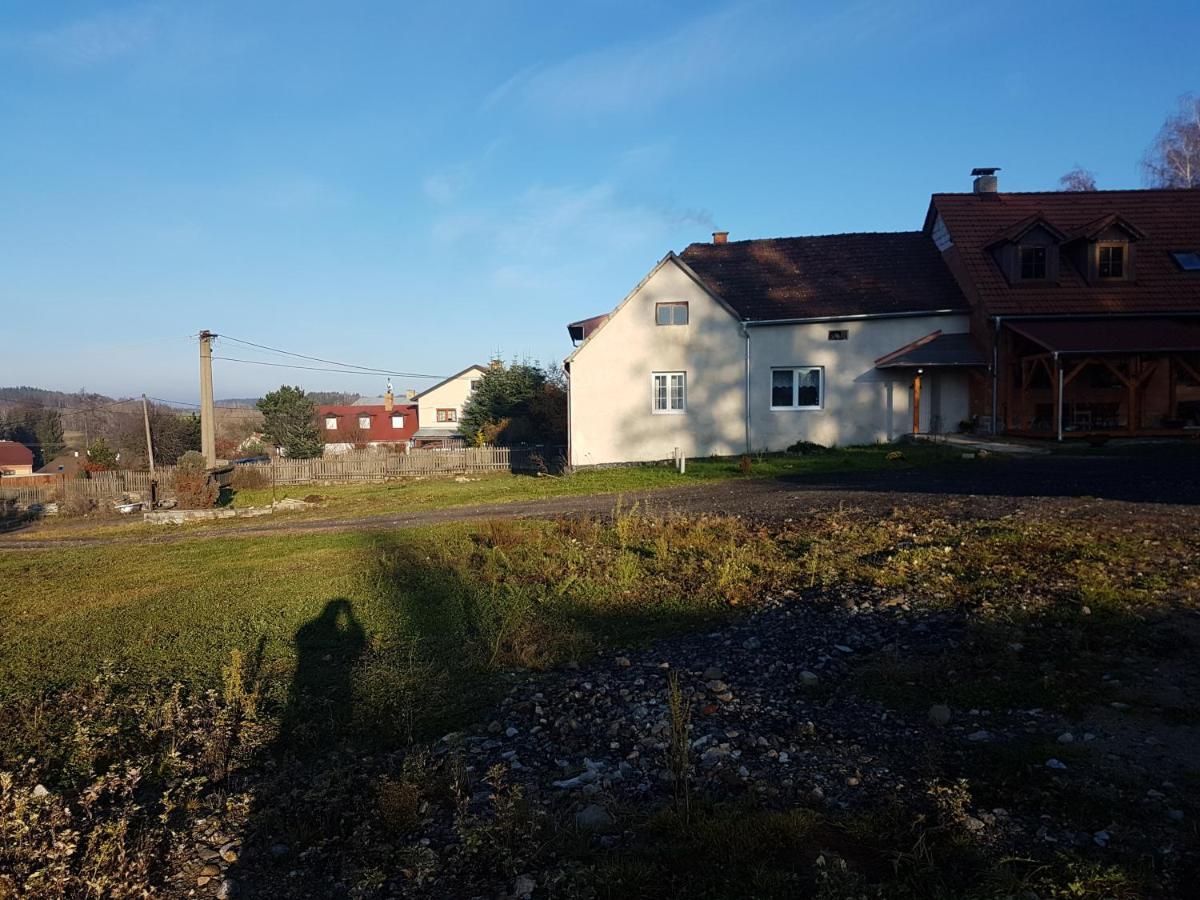 Chalupa Pod Lesem Telc Bagian luar foto